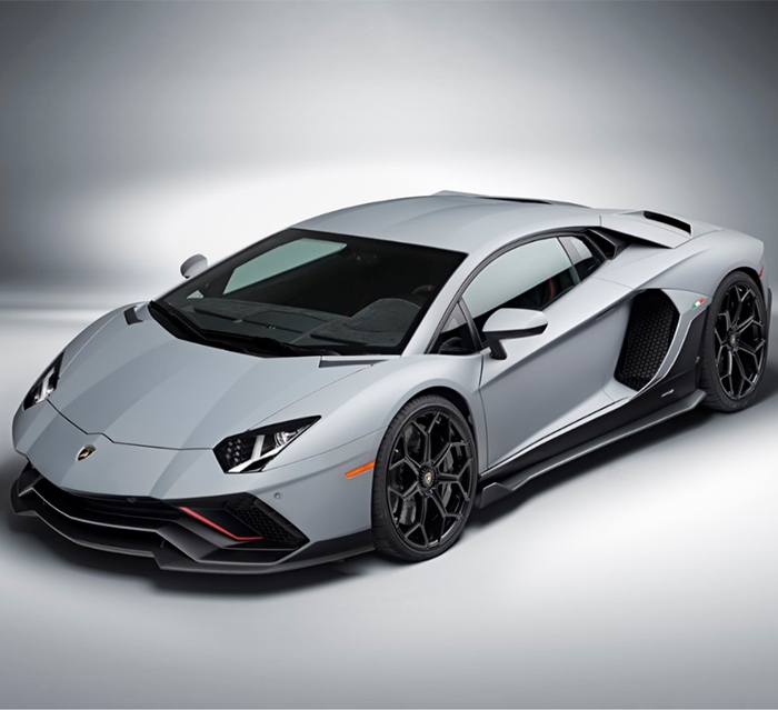 Aventador LP 780-4 Ultimae: it takes time to become timeless